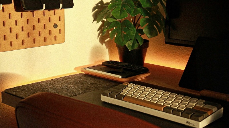 Felt&Cork Desk Mat – Simplicity That Sharpens Your Focus