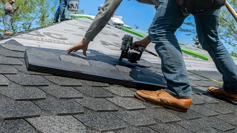 Things to look for in a Quality Everett Roofer