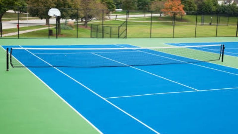 Seasonal Impacts on Tennis Courts: How Weather Affects Playability and Longevity